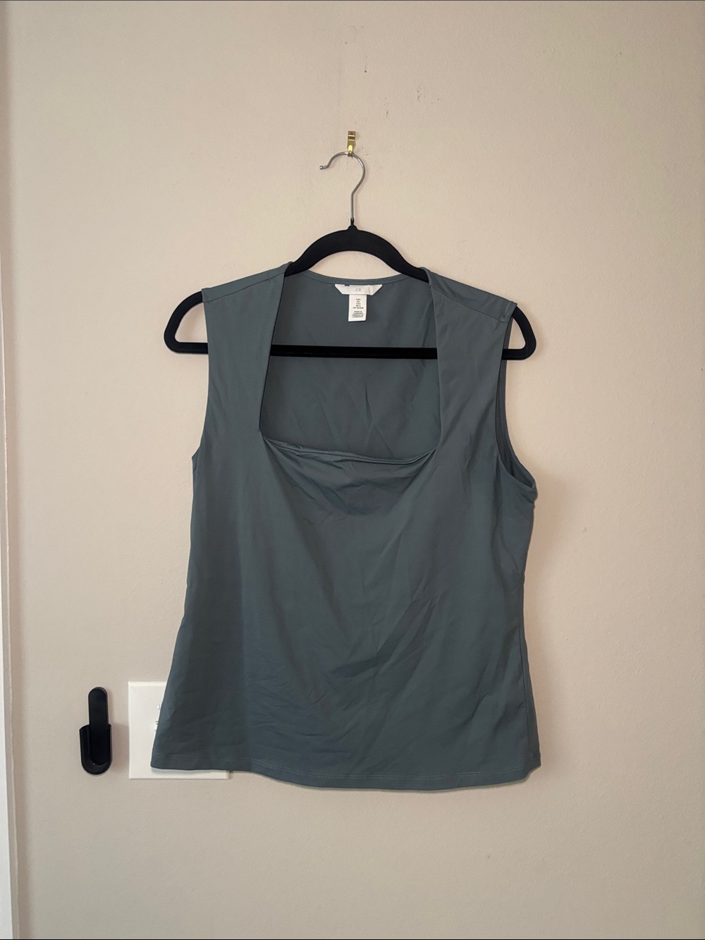 H&M Slate Green Scoop Neck Tank Top